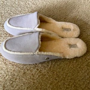 UGG Slip-on slippers